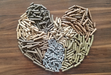 木屑顆粒機(jī)加工的顆粒賣給誰(shuí)？我知道